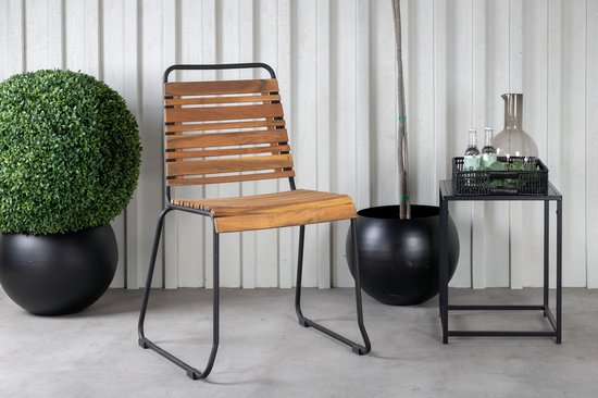 Chaise de jardin en bois d'acacia empilable, noire.