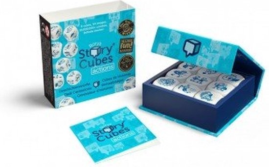 Een geopende doos van Rory's Story Cubes Actions met dobbelstenen en een instructieboekje.