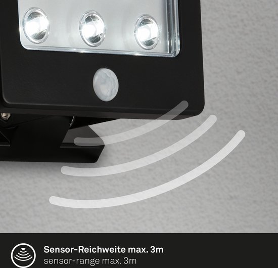 Zwarte buitenlamp met 6 LED's en sensor. Sensorbereik max. 3 meter.