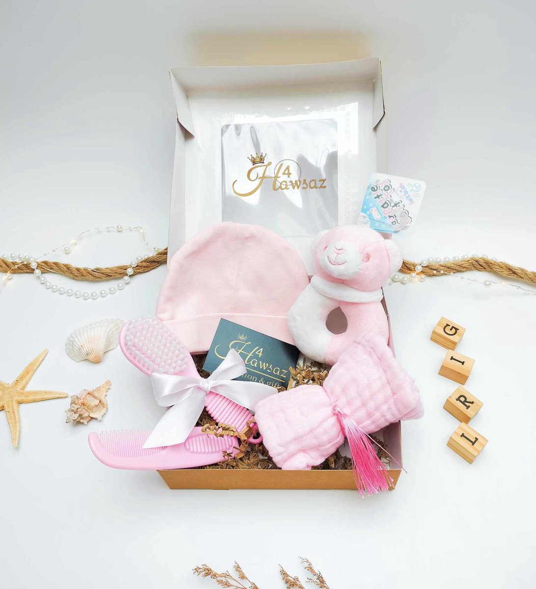 Goedkoopste Genderneutraal kraamcadeau 5 stuks - Hawsaz.nl cadeau - Babyset - Gepersonaliseerde cadeau - Babyerzorging - Beren rammelaar - bijtring- Baby knuffel - Geboortecadeau - babyshower - Kraampakket - Babygeschenkset - kam en borstel set met naam