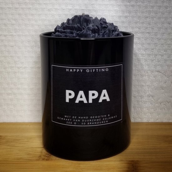 Papa - Soja was geurkaars - Zwarte roos - Kaarsglas glanzend zwart - Vanille geur - 250 gram - 50 branduren - Geurkaars - Kaars - Kaars met tekst - Soja was – Soy wax – Handgemaakt – Cadeau – Vanilla - Geschenk – Duurzaam