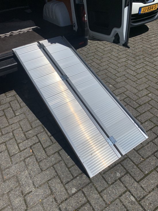 Foto: Aluminium inklapbare rolstoelhellingbaan 1530 mm lang tot 270 kg oprijplaat opvouwbaar 153 cm rolstoelhelling hellingbaan voor rolstoelen mindervaliden rolstoel multistrobe