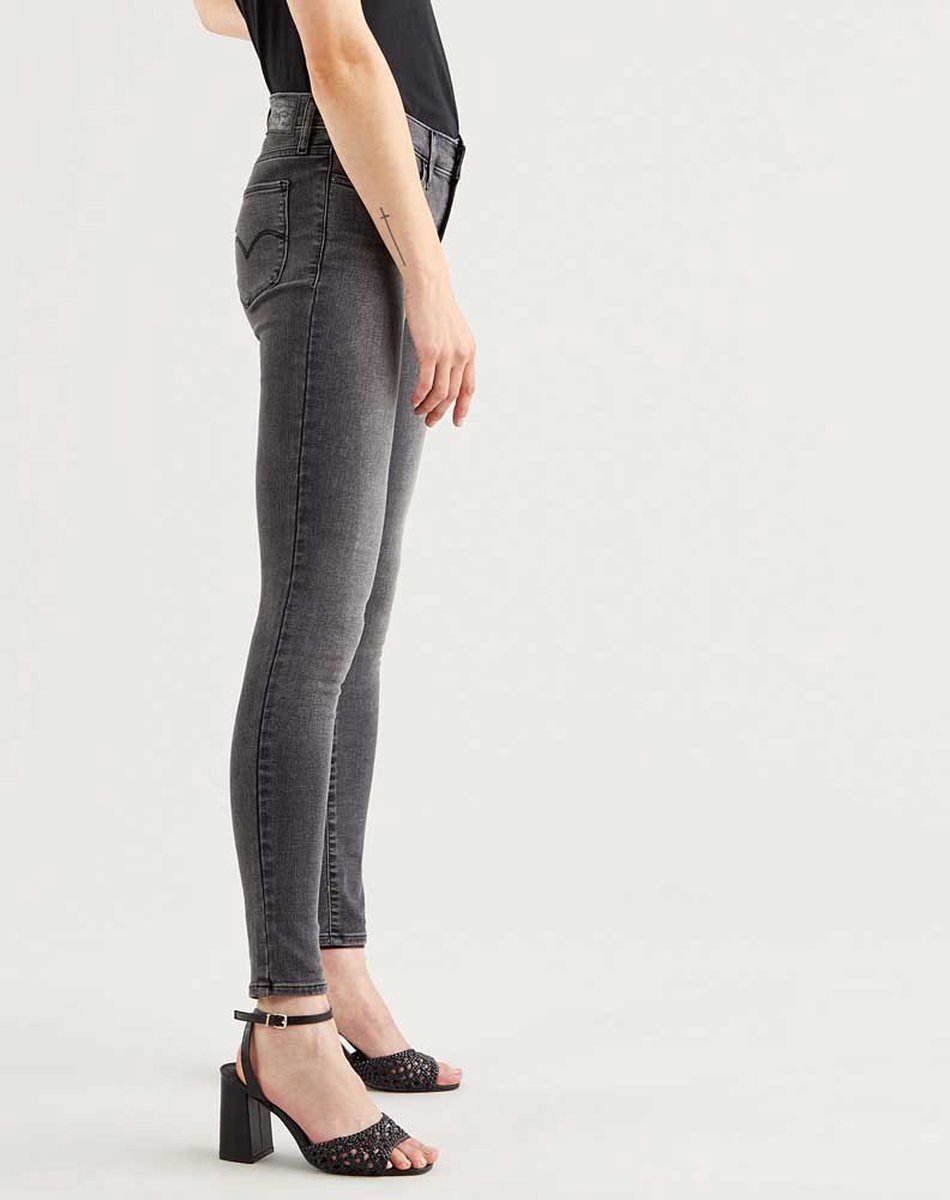 Levi's