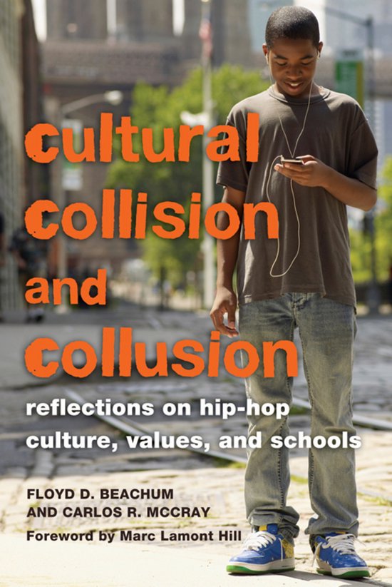 Jongen met koptelefoon en telefoon voor boek 'Cultural Collision and Collusion'.
