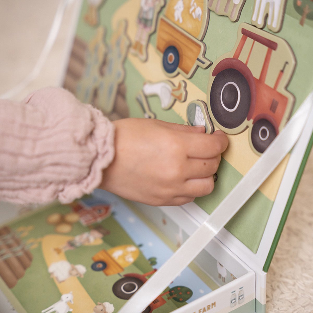 Little Dutch - Magnetisch speelbord FSC - Little Farm — afbeelding 3