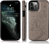 Hoesje geschikt voor iPhone 15 Pro - Backcover - Pasjeshouder - Portemonnee - Bloemenprint - Kunstleer - Grijs