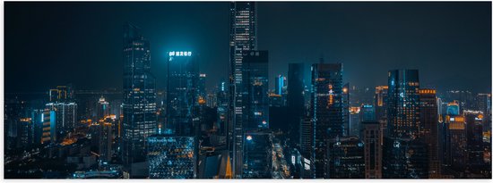 Poster Glanzend – Skyline in Hongkong in de Nacht, China - 60x20 cm Foto op Posterpapier met Glanzende Afwerking