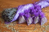 Bonheur de Provence - droogbloemen - Gedroogde lavendel uit de Provence - Boeket en 10 paarse geurzakjes - kado verpakking