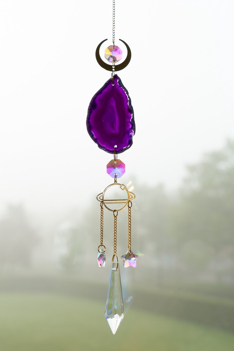 Kristallen zonnevanger met paarse edelsteen - Ibiza mineraal boho - spiritueel - spiritualiteit mineraal paars suncatcher - raamdecoratie glas
