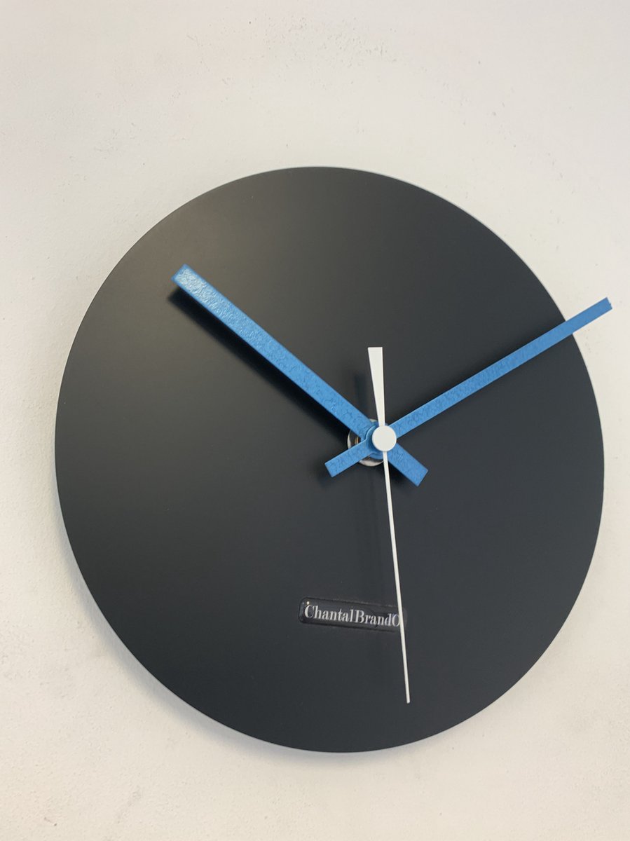 Wandklok CHANTALBRANDO -- ARGOS 24 BLACK - ZWART -- MODERN DESIGN -- MADE IN HOLLAND