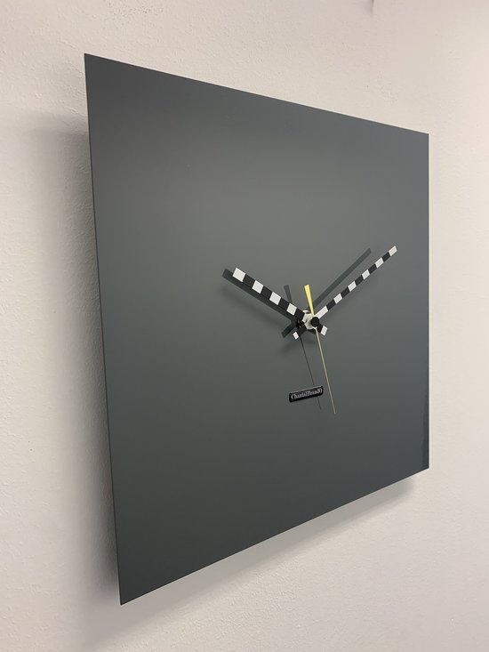 Horloge murale CHANTALBRANDO -- TIME SQUARE 40 -- NARDO GRIS -- DESIGN MODERNE -- MADE IN HOLLAND - GRIS HAUTE BRILLANCE