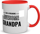 Akyol - i am a freaking awesome grandpa koffiemok - theemok - rood - Opa - de meest geweldigste opa - verjaardagscadeau - verjaardag - cadeau - cadeautje voor opa - opa artikelen - kado - geschenk - gift - 350 ML inhoud