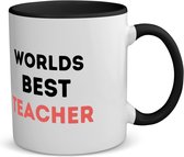 Akyol - worlds best teacher koffiemok - theemok - zwart - Docent - de beste leraar/lerares - juf - meester - verjaardagscadeau - verjaardag - cadeau - afscheidscadeau - geschenk - leuke cadeau - kado - gift - juffendag - meesterdag - 350 ML inhoud