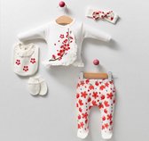 luxe kraamcadeau-geschenkenset- newborn - 5 delige babyset - baby pyjama meisje- babyshower - witte kleur-bloemetjes motief-gevoelige huid-anti-allergie- 100 % katoen-100% naturel-nikkelvrij-0 tem 3 maanden- maat 56cm/62cm