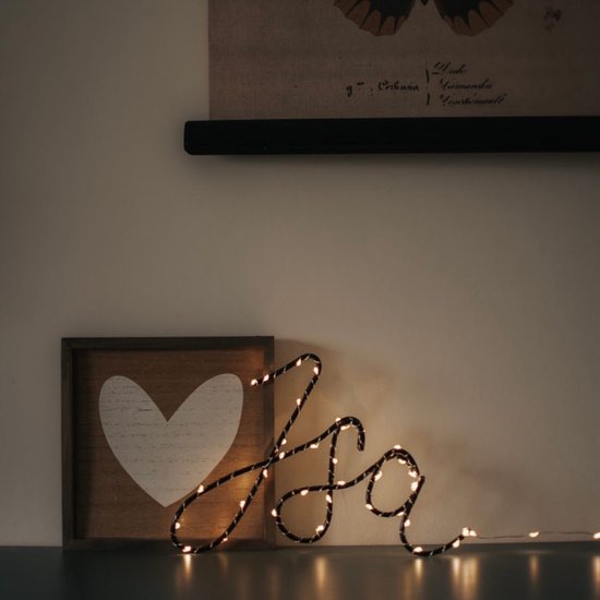 Naamlampje - Gepersonaliseerd Nachtlampje met naam - Babykamer lamp - Babykamer verlichting - Kraamcadeau met naam - Gepersonaliseerd cadeau - Babykamer musthave - Naamlampje met timer - Naamlampje in goud, koper of zwart - Babykamer nachtlampje