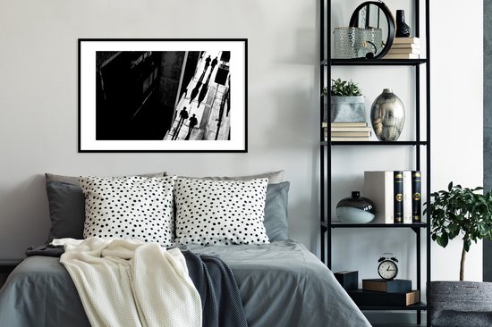 Rue - Zwart et Wit - Personnages - Cadre Photo - Cadre - 90x60 cm - Poster - Décoration murale