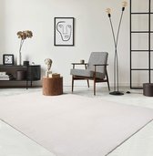 Vloerkleed voor woonkamer of slaapkamer in creme 120x170 cm | Modern en zacht kortpolig tapijt | Rechthoekig | Antislip onderkant | Wasbaar tot 30 Graden | Rug for bedroom or living room | RELAX kleed by The Carpet