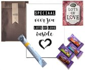 Thee en chocolade cadeautje Liefde Valentijn lot's of love inside - A6 wenskaart cadeautjes uitdeelcadeaus