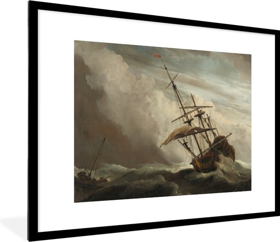 Fotolijst incl. Poster - Een schip in volle zee bij vliegende storm - Schilderij van Willem van de Velde - 80x60 cm - Posterlijst