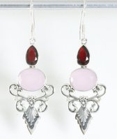 Boucles d'oreilles longues en argent avec quartz rose et grenat