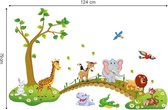 Jungle Dieren Boom Muurstickers Leeuw Giraffe Olifant Lopen op de Brug Muurtattoo Baby Kinderkamer Kinderen Slaapkamer Wanddecoratie