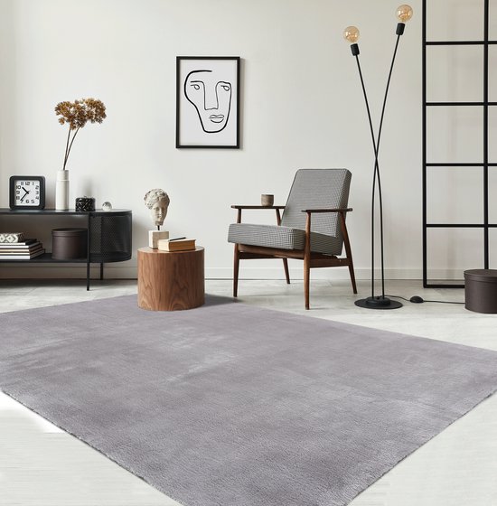 the carpet RELAX – Extra Zacht & Wasbaar Vloerkleed tot 30°C met Antislip Onderzijde – Fluweelachtige Structuur – Voor Slaapkamer of Woonkamer – Grijs, 80 x 150 cm