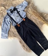 luxe jongens kledij- vierdelige katoenen jongens set- overhemd, lichtblauw-stippen, verstelbare bretels en vlinderdas- kostuumbroek(marineblauw) feest outfit-bruidsjonkers-bruiloft-communie-verjaardag-7 jaar-maat 122