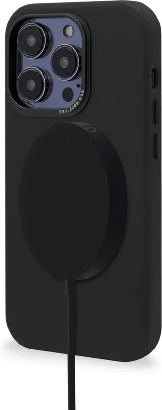 DECODED Leren Back Cover - iPhone 14 Pro Max -  Hoogwaardig Europees Leer - Hoesje met Metalen Knoppen - Magnetische Technologie van Apple - Zwart