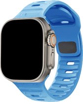 Outdoor Siliconen Sport Band - Blauw - Geschikt voor iWatch 38mm - 40mm - 41mm - Waterproof heavy duty silicone smartwatchband - Voor Apple Watch Series 9 8 7 6 5 4 3 2 1 SE kleine modellen
