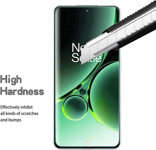Smartphone met de tekst 'High Hardness'. Een stanleymes nadert het scherm.