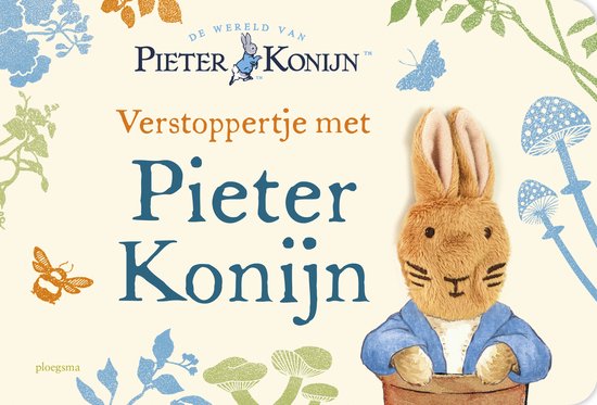 Boekomslag met Pieter Konijn met een blauwe jas. "Verstoppertje met Pieter Konijn".