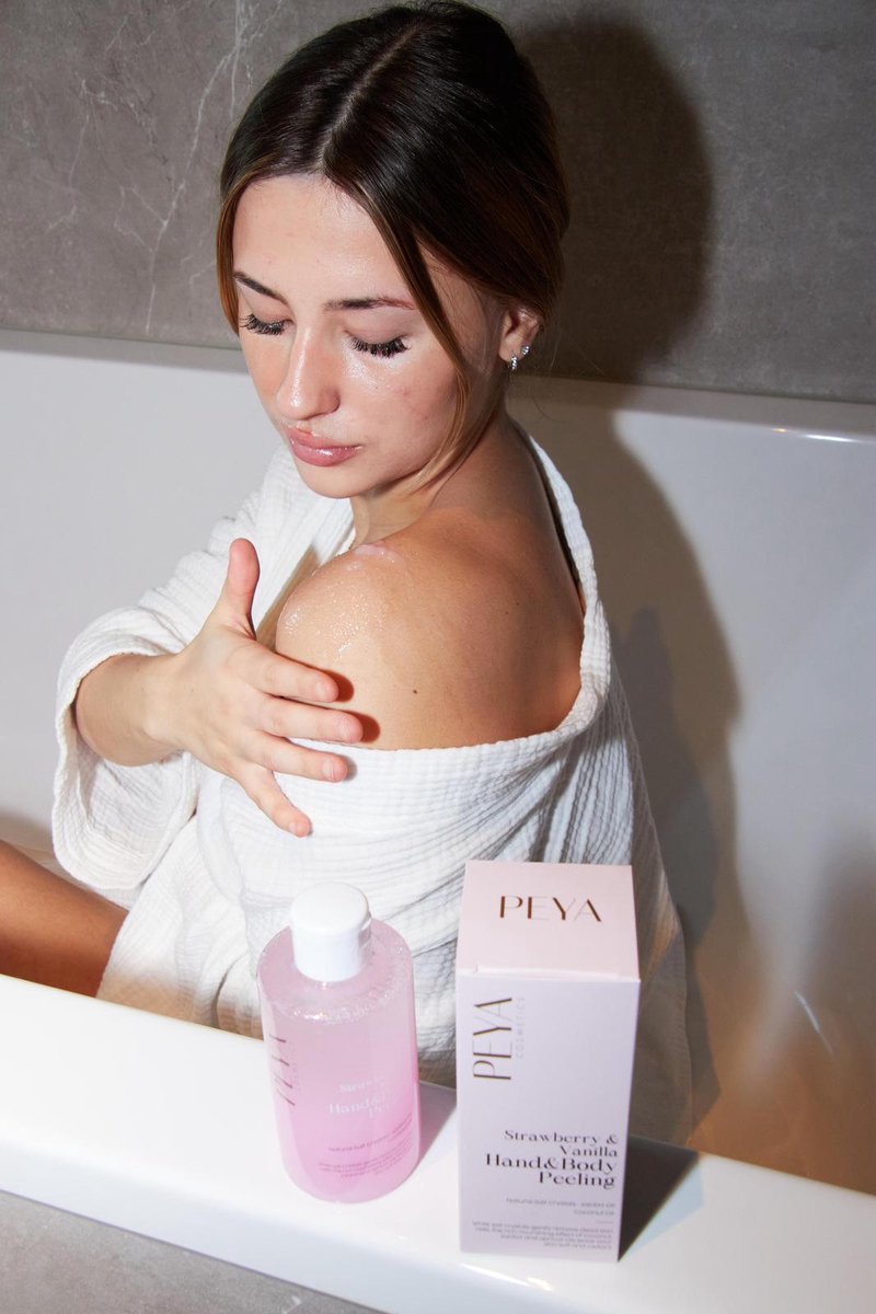 Peya Cosmetics Strawberry & Vanilla Body Scrub