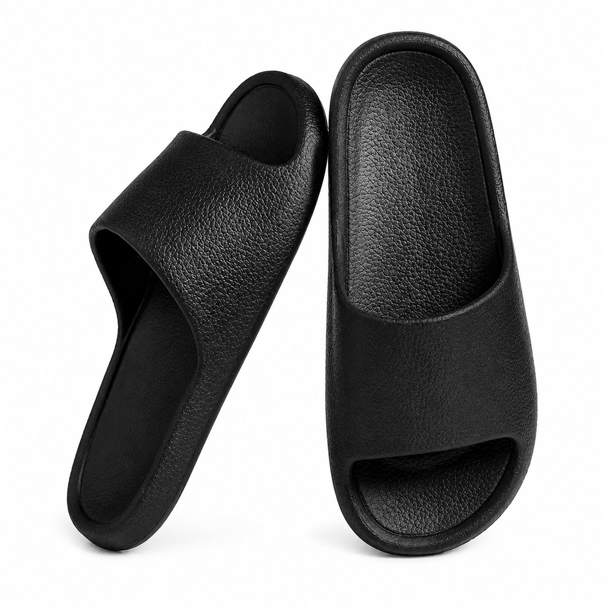 Badslippers Zwart – Dames - Heren - Huisslippers - Douche Slippers - Kunststof EVA Slippers – Antislip - Lichtgewicht - Waterafstotend – Maat 44/45 (valt als 43/44)