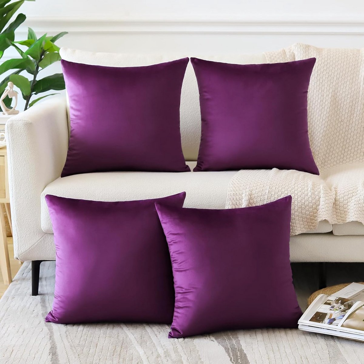 Set van 4 Luxe FluWelen Sierkussenslopen 45x45 cm - Zacht & Effen Decoratie voor Bank en Woonkamer