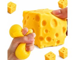Kaas Stressbal - Cheese Squishy - Antistress Speelgoed – Zacht Knijp Speeltje – Geel – Voor Kinderen & Volwassenen