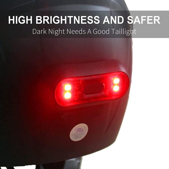 LED Helmlicht - Motorhelm Achterlicht - Veiligheid Verkeer - Hoge Helderheid 4 LED - 61.5 Gram - Zwart — afbeelding 3