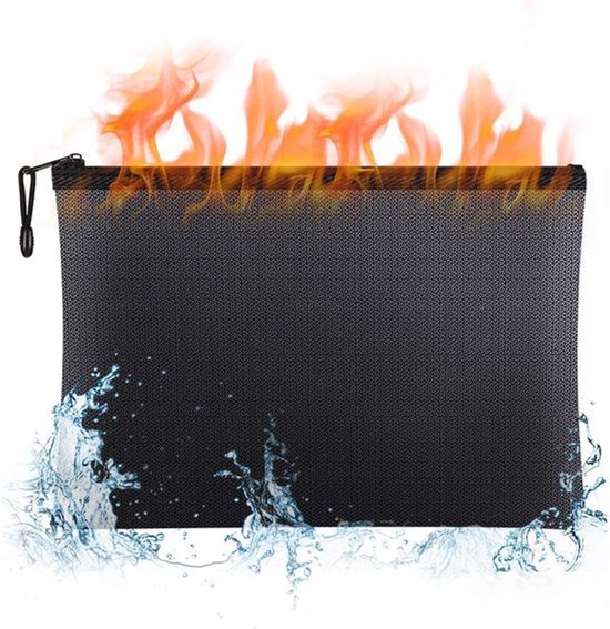 Pochette noire ignifuge entourée de flammes et d'eau.