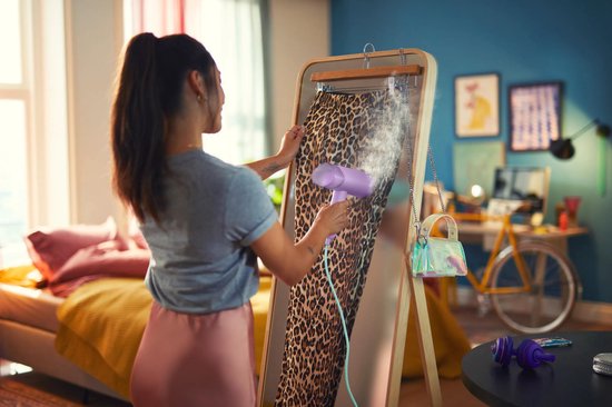 Philips Kledingstomer STH3010/30 - Opvouwbaar en Compacte Handstomer - Snel Warm – Lang Snoer - 1000 Watt - Incl Reistas - Paars