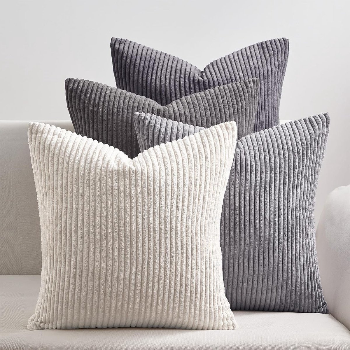 Set van 4 Kussenslopen 45x45cm Grijs Katoen Velours Decoratieve Kussens voor Bank, Slaapkamer en Balkon, Fluffy Gradient Kleur