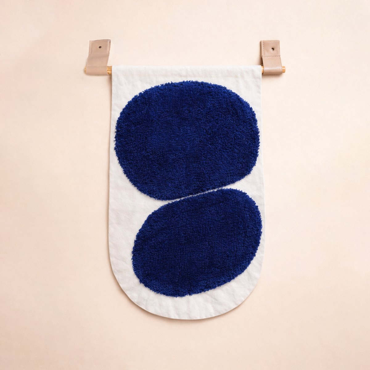Handgetufted Wandtextiel Orb - Studio 01 - Ever Desi Studio