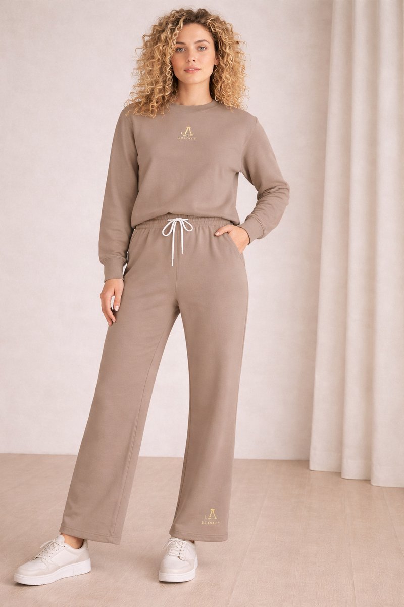 La Booty- Dames Zomer Glamour Pak- Taupe- Sweater- Lange Broek- Comfy Outfit- Luxe Loungewear Set- maat M