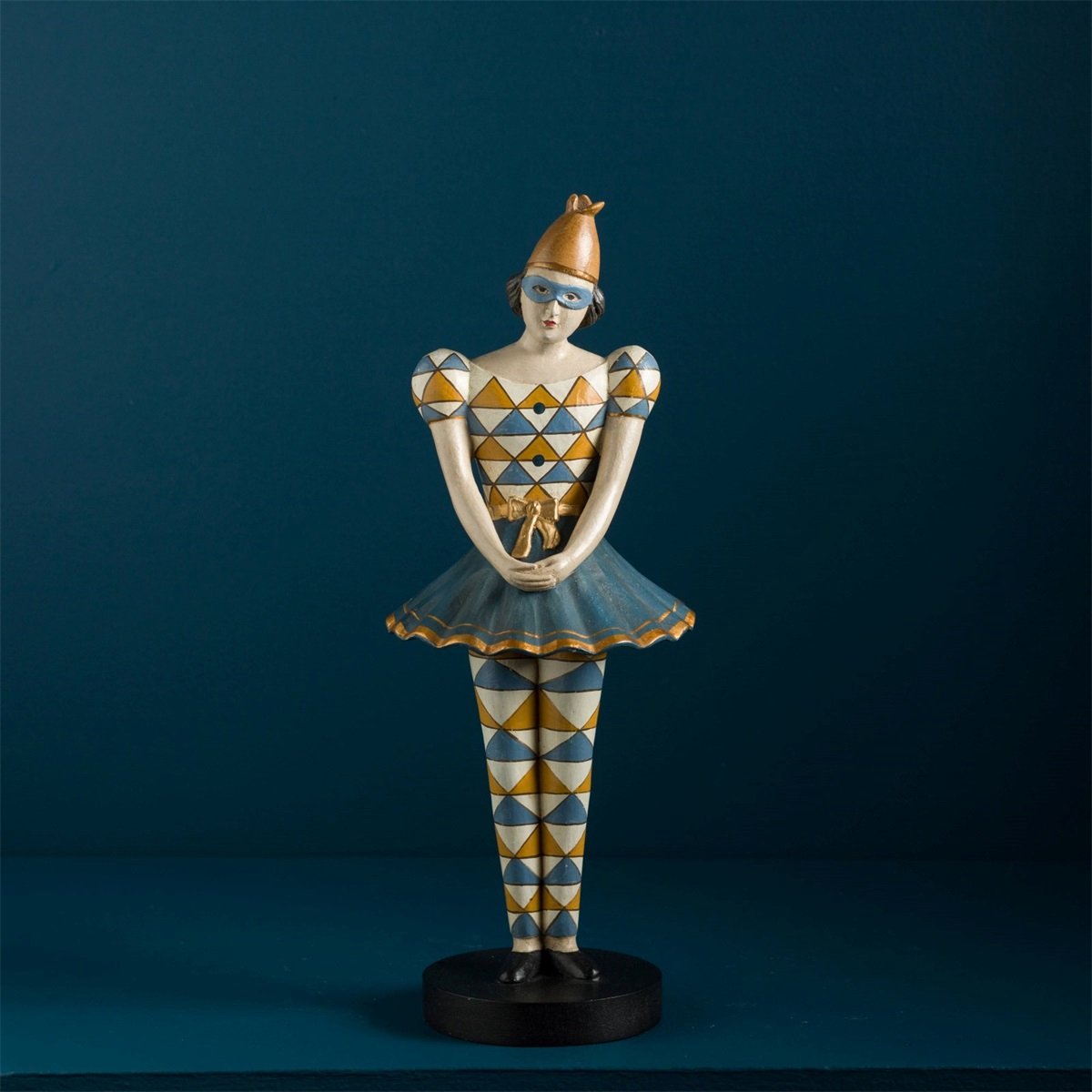 Clown dame staand, 13x13x35cm