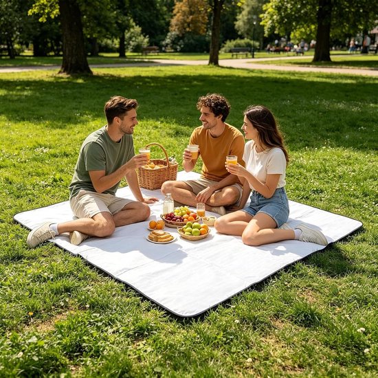 Schuimfolie Mat - Isolerende Dekens - Outdoor Comfort - Water- en Oliebestendig - 240 x 240 cm - Zilver — afbeelding 2