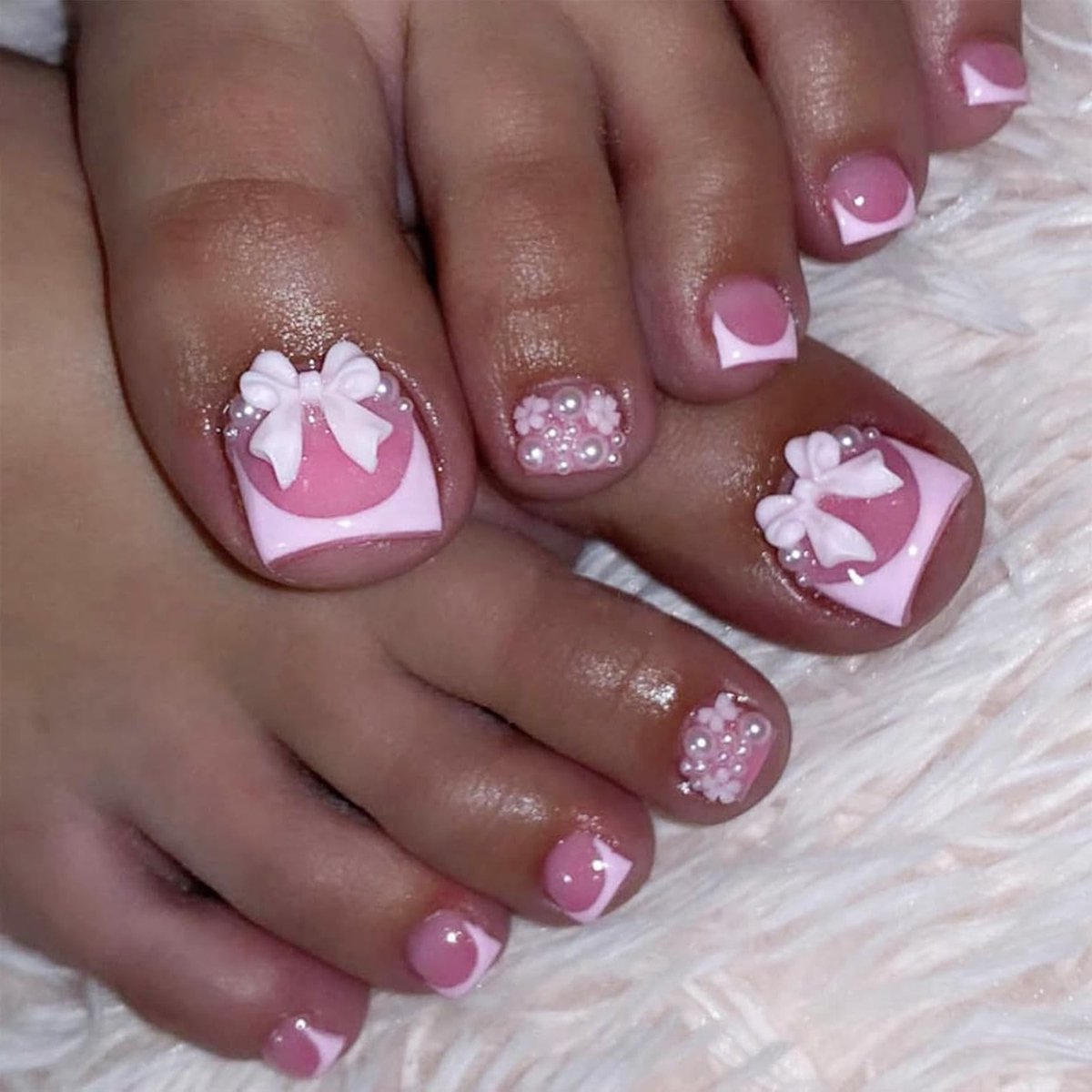 24 Stuks Persnagels voor Voeten, Acryl Teennagels in 12 Maten, Natuurlijke en Comfortabele Kwaliteit met Jelly Lijm voor Elke Gelegenheid