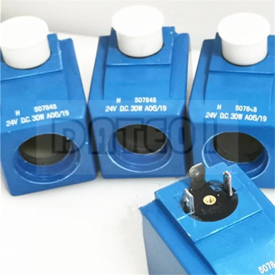 Solenoïde Klep Spoel - Elektrische Klep - Pompsysteem Besturing - Messing Constructie - 23.5mm Binnendiameter - Zwart — afbeelding 2