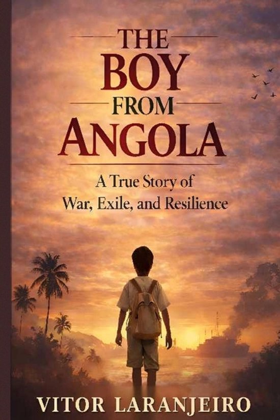 Boekomslag: The Boy from Angola met een jongen met rugzak kijkend naar een zonsondergang over de zee en palmbomen.