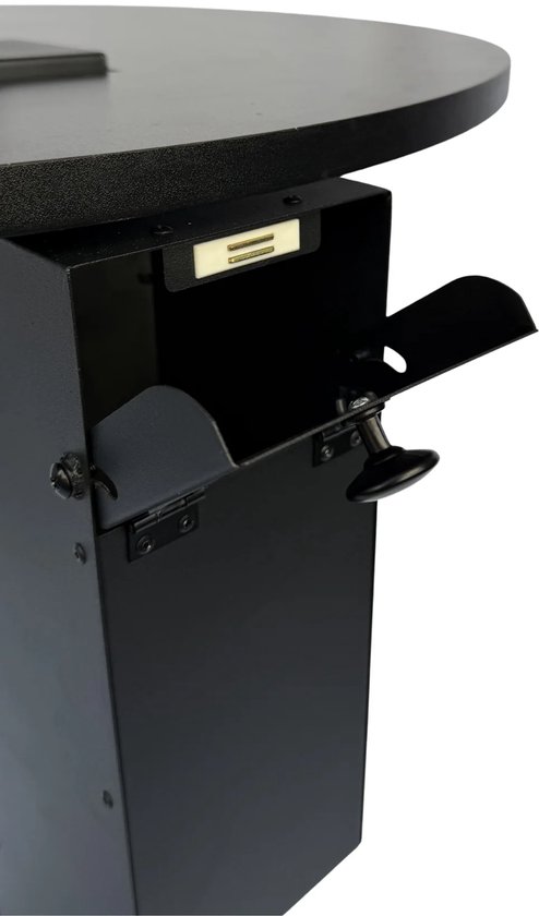 Zwarte terrasverwarmer met openklapbaar vakje, USB-poorten en gesp.