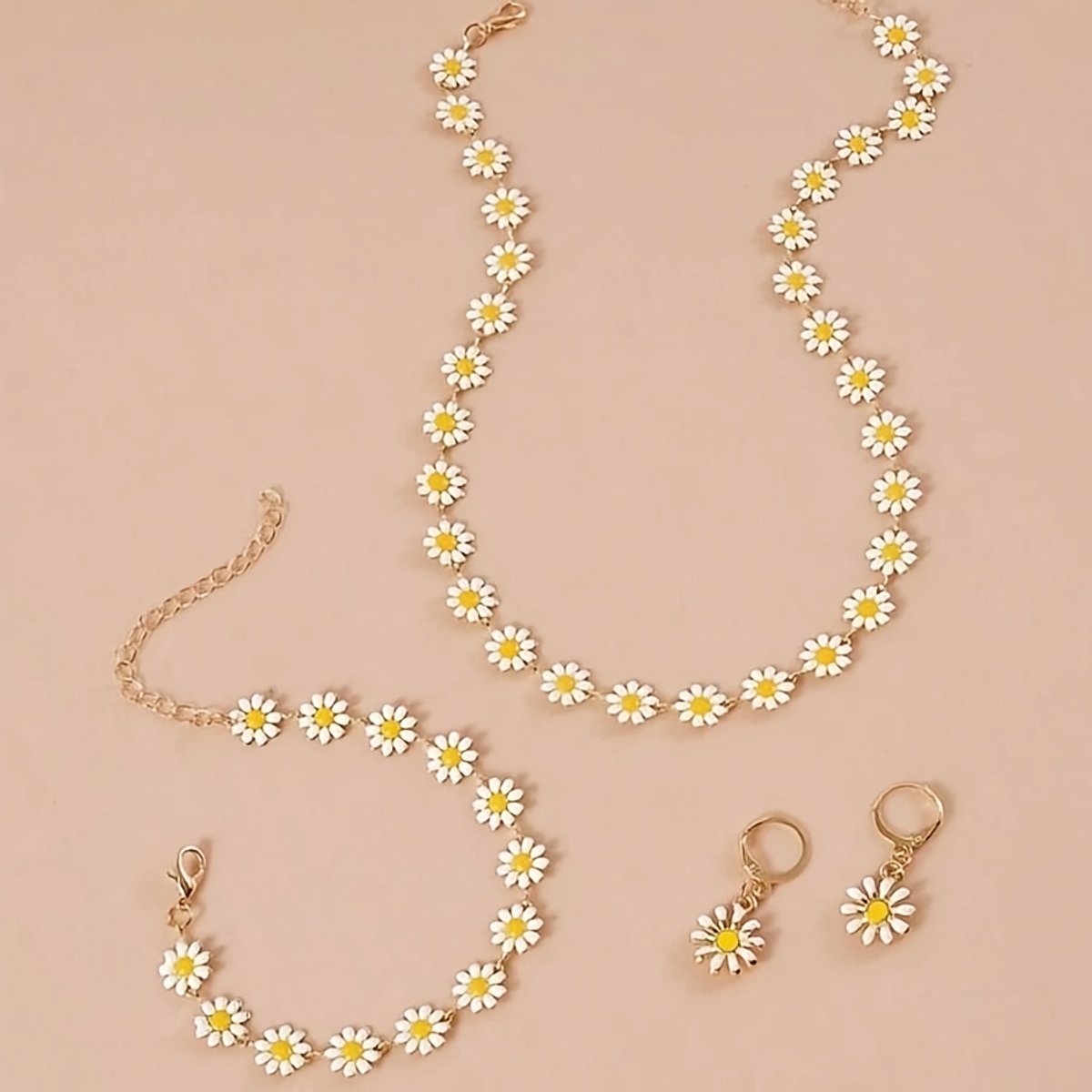 Sjika - Sieradenset Dames Bloemen – Ketting, Armband & Oorbellen – Madeliefjes Set – Zomers Sieraad – Cadeau voor haar