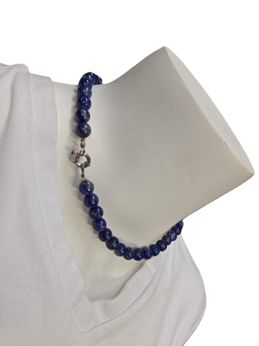 Lapis Lazuli Kogelcollier 8mm met boeisluiting