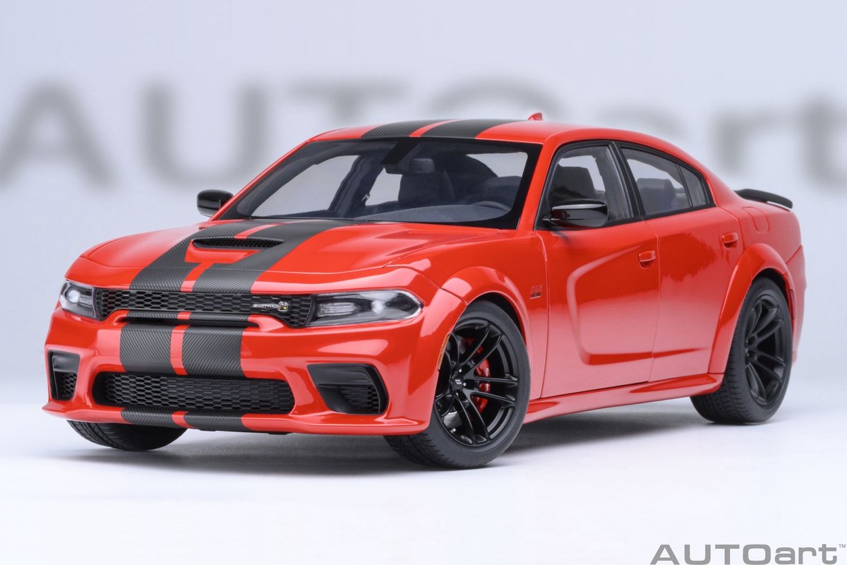 AUTOart 1/18 Dodge Charger Scat Pack Widebody, Torred